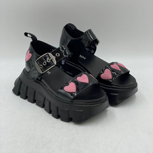 Dolls Kill Shoes - LAMODA Chunky Sandal